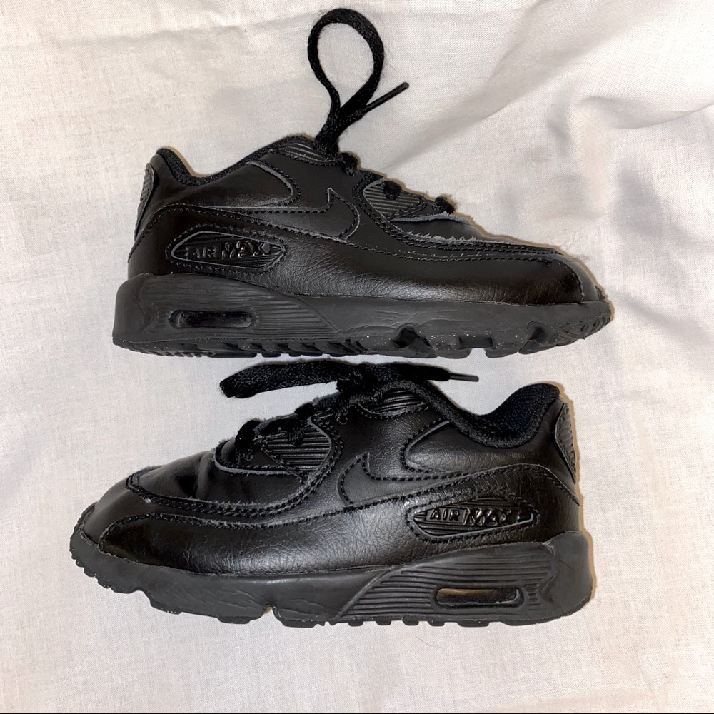 Boys Nike Air Max 90 size 9c